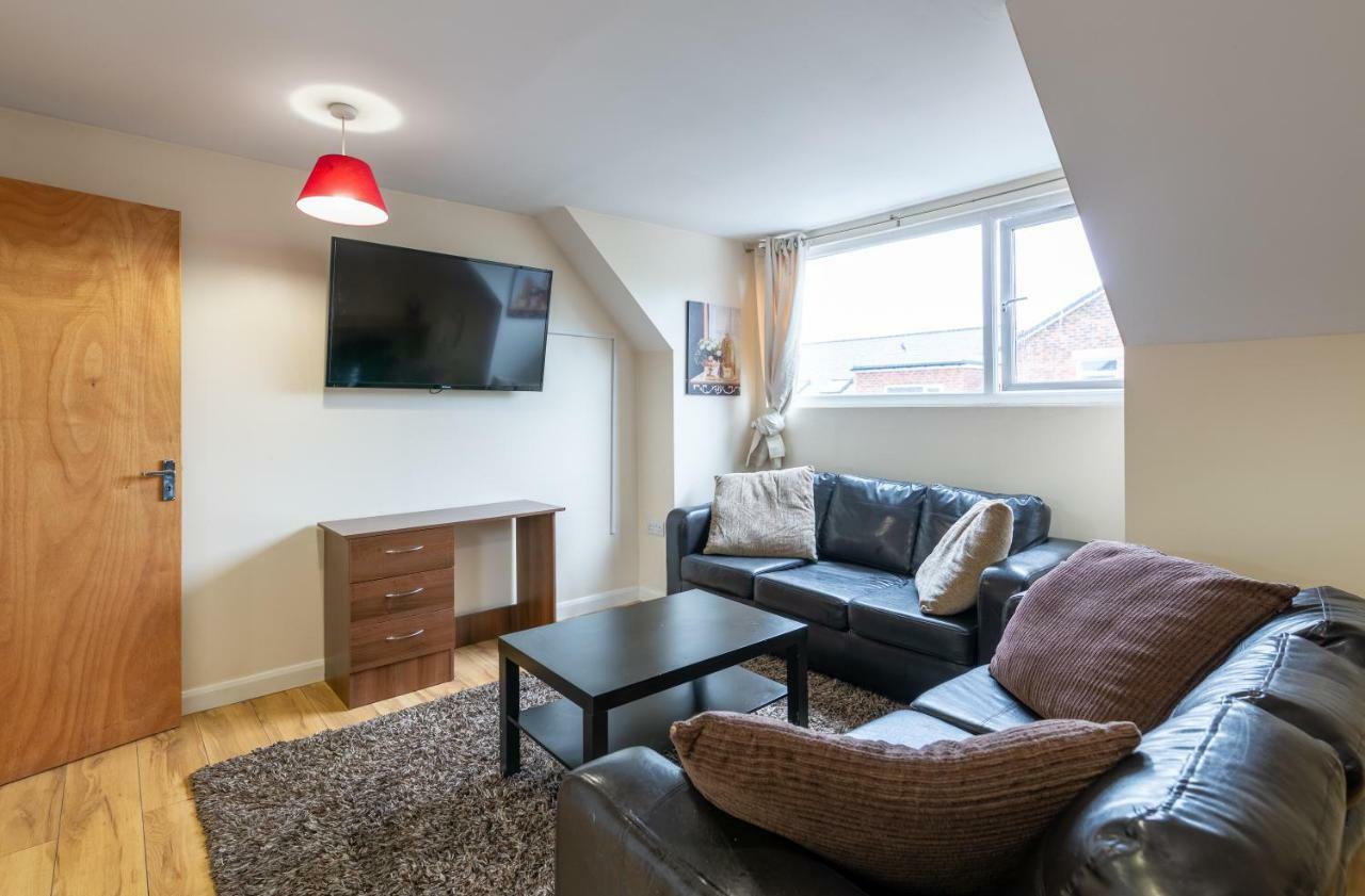 Newcastle City Studio Apartments Екстериор снимка